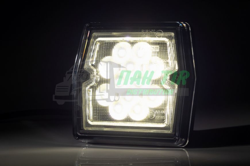 Ліхтар заднього ходу з кабелем LED (Fristom)